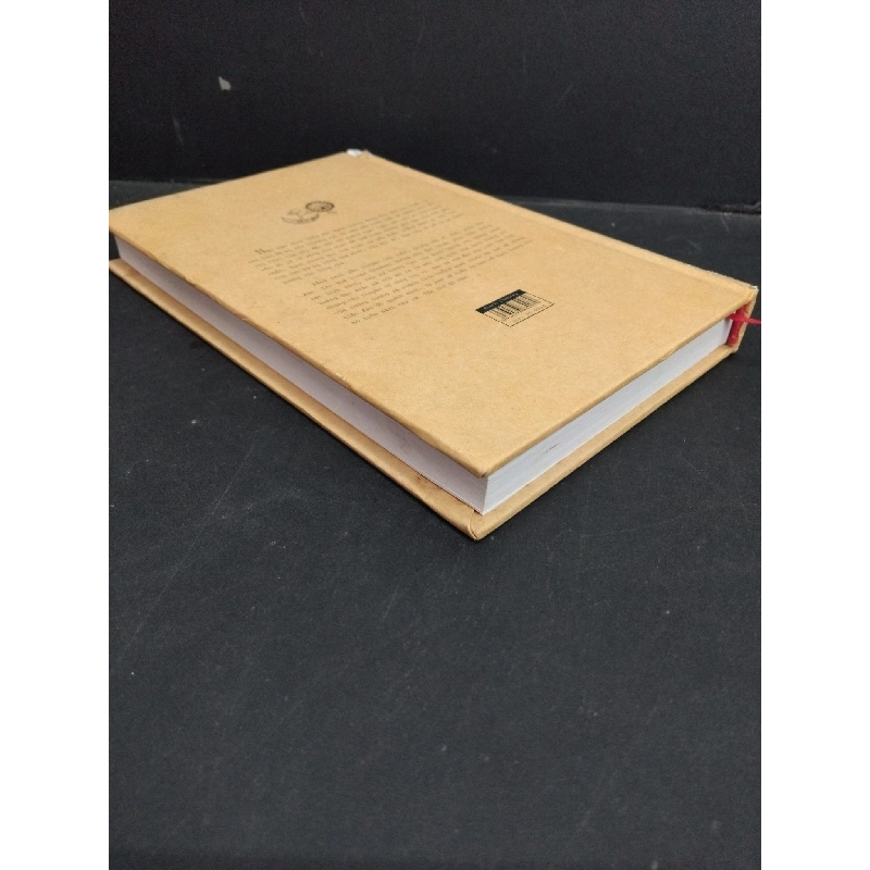 Bạch dương và chuyện tình yêu (bìa cứng) Linda Goodman mới 80% ố, rách gáy 2013 HCM.TN2412 923293