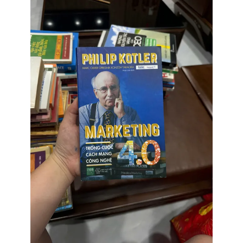 MARKETING TRONG CUỘC CÁCH MẠNG CÔNG NGHỆ 4.0 – Philip Kotler - K4 1022557