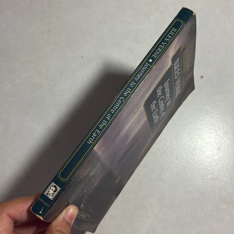 Journey to the Centre of the Earth - Jules Verne 783093