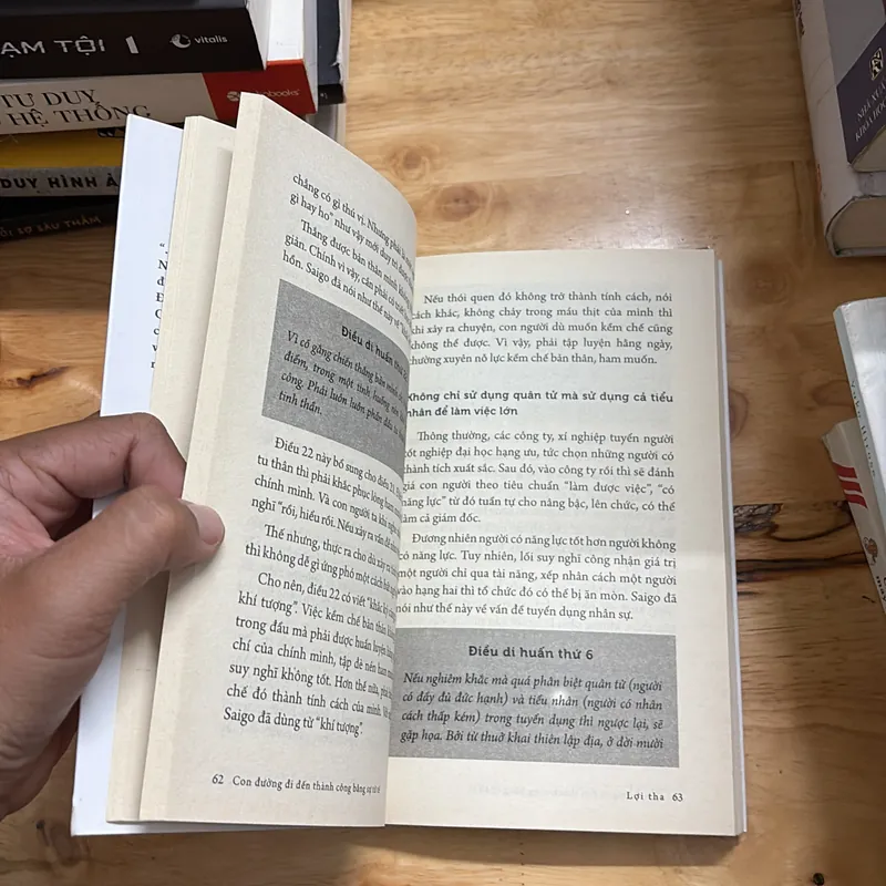 II Con Đường Đi Đến Thành Công Bằng Sự Tử Tế _ Vương Đạo Cuộc Đời - Inamori Kazuo - 2018 698157