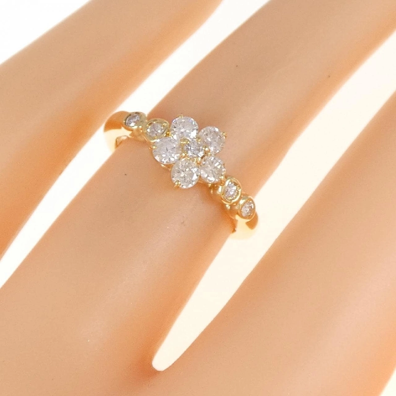 Nhẫn kim cương hoa K18YG 0.50CT 672646