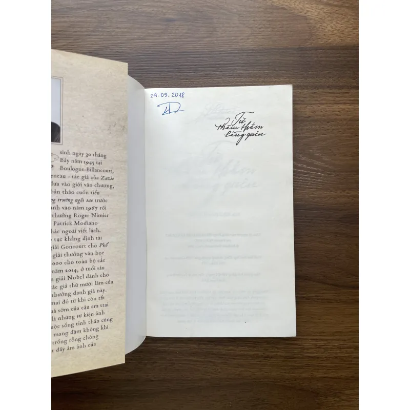 Từ thăm thẳm lãng quên - Patrick Modiano 971790