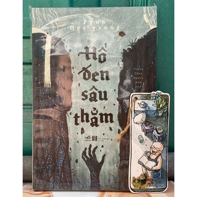 Hố đen sâu thẳm 495670