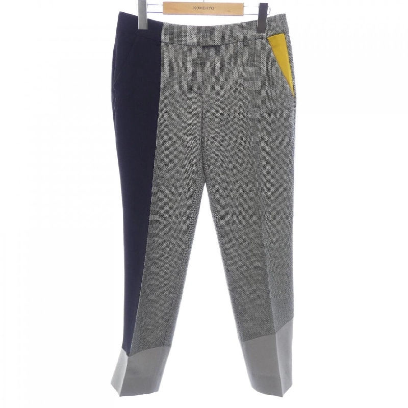 【Mã giảm giá】Quần FENDI 653925