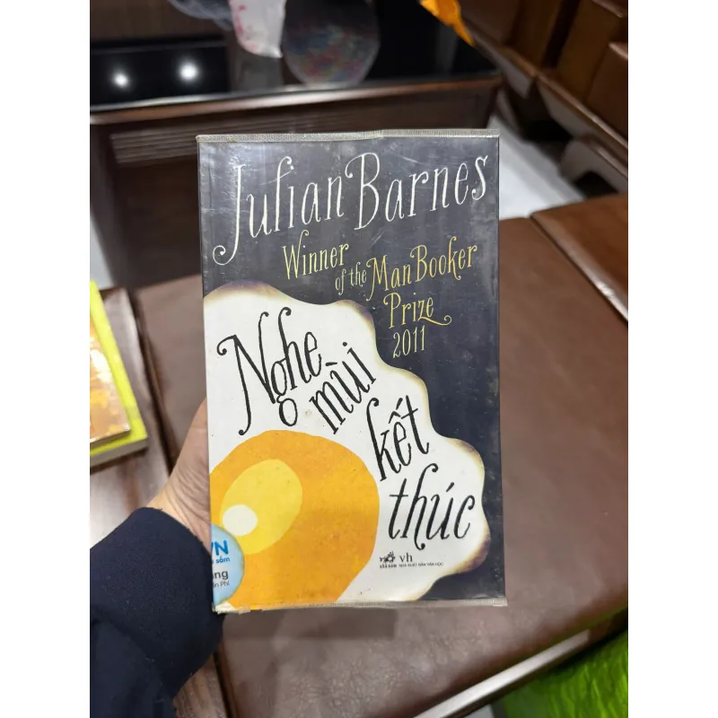 NGHE MÙI KẾT THÚC – JULIAN BARNES (SÁCH ĐOẠT GIẢI BOOKER 2011)-K2 992659
