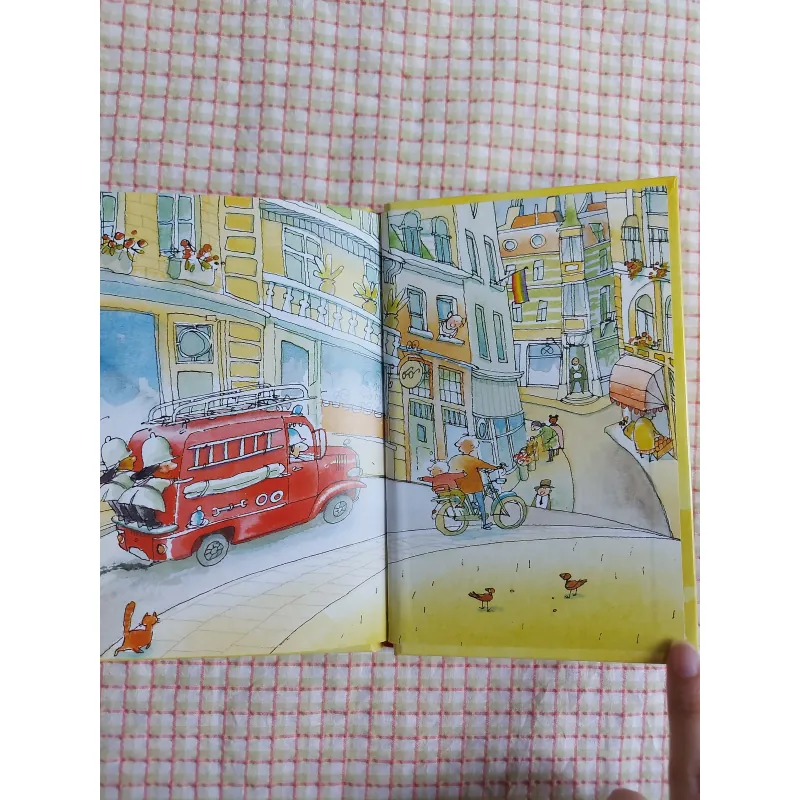 COMBO 2 CUỐN SÁCH THIẾU NHI LADYBIRD - FORGETFUL LITTLE FIREMAN ✨ LITTLE PINK BALLERINA 782499