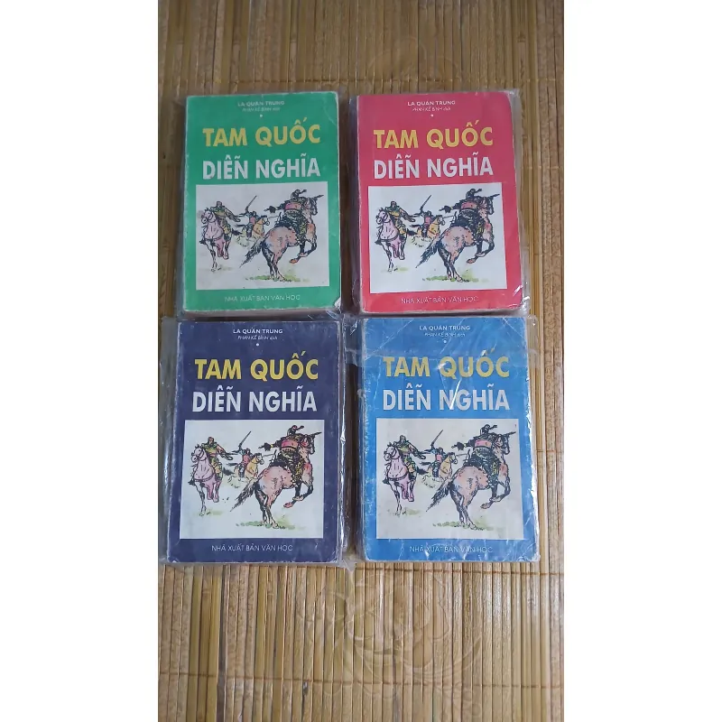 Tam Quốc Diễn Nghĩa bản 1995 4 cuốn 1041340