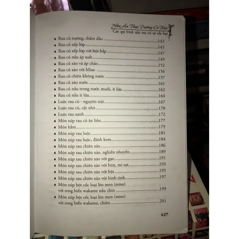 Nấu ăn thực dưỡng cơ bản - Các quy trình nấu rau củ và cốc loại - 	 Julia Ferré 933537