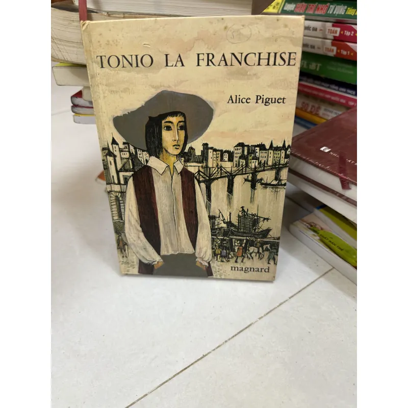 Tonio la franchise  594446