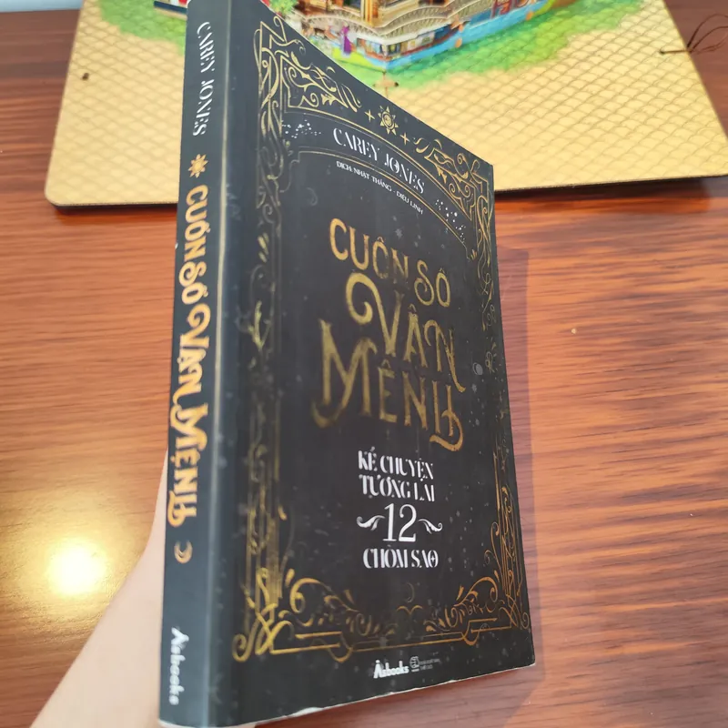 Cuốn sổ vận mệnh- Kể chuyện tương lai 12 chòm sao  561395