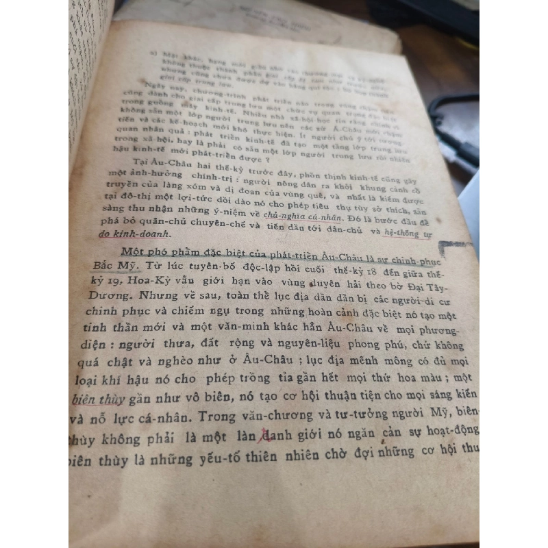 Lịch trình kinh tế xã hội cách mạng kỹ nghệ - Nguyễn Cao Hách ( Trọn Bộ 2 Quyển ) 194072