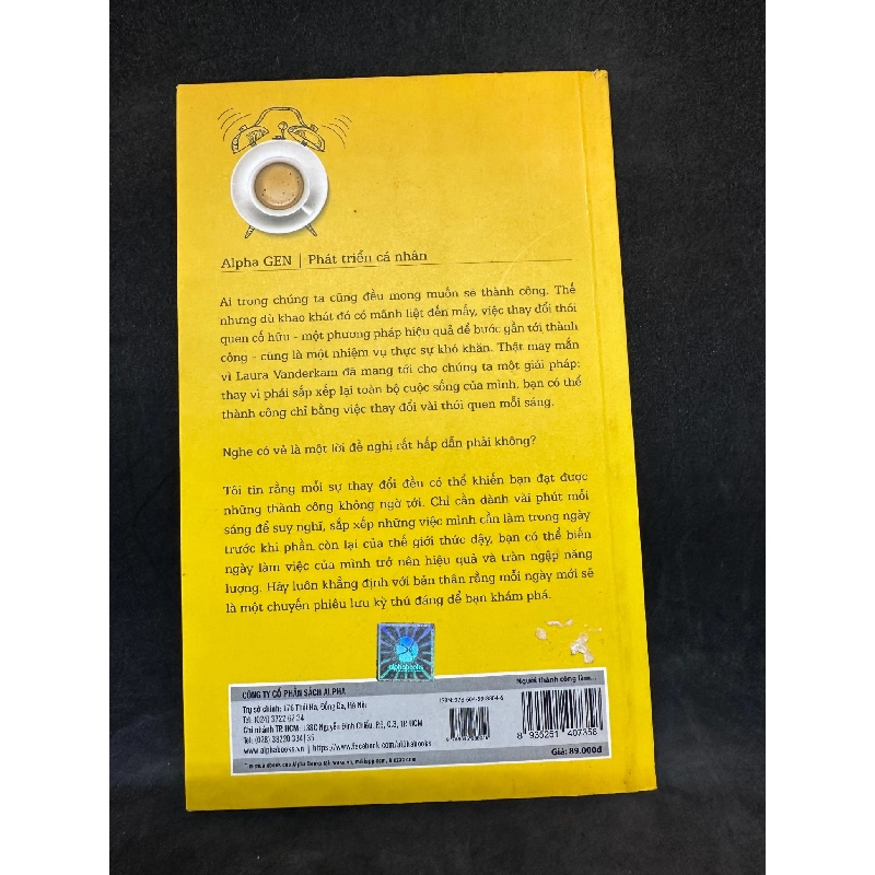 Những người thành công nhất làm gì trước bữa sáng - Laura Vanderkam, mới 80% (dơ nhẹ), 2017 SBM0812 912977