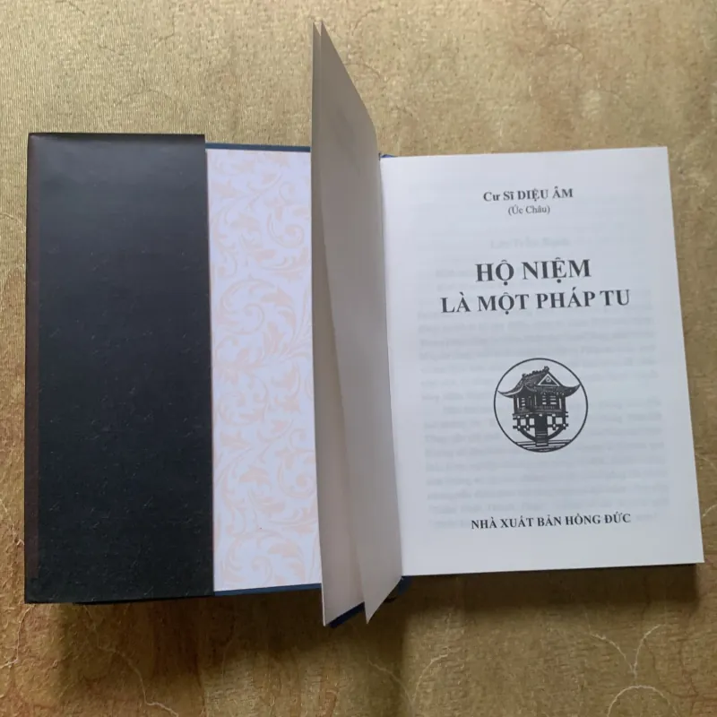 HỘ NIỆM LÀ MỘT PHÉP TU - DIỆU ÂM ( MINH TRỊ ) 1009939