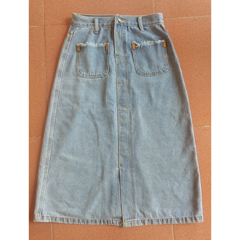 Chân váy jean size S (e0 66-68)  177468