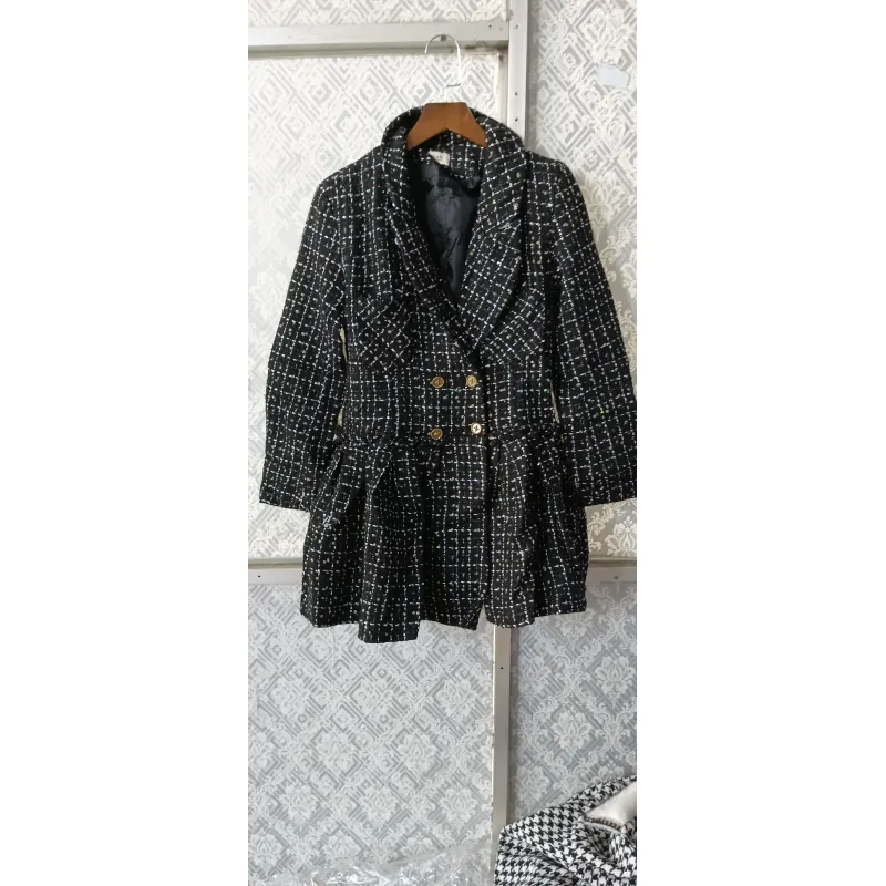 Áo dạ xịn, từ đầm đến áo khoác 989133