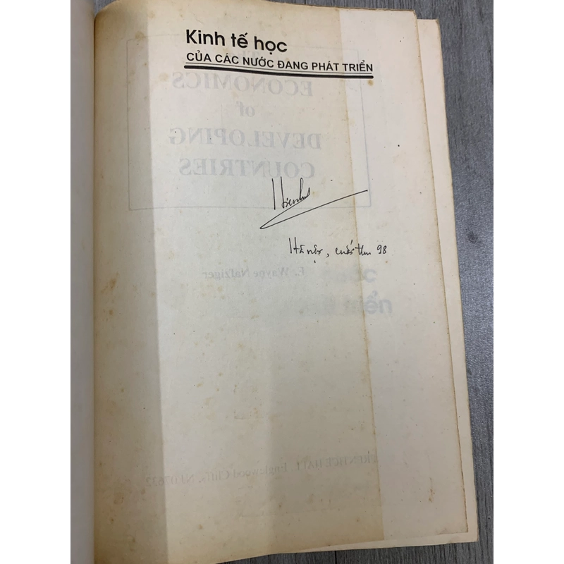 Kinh tế học của các nước đang phát triển. 2a5 551569