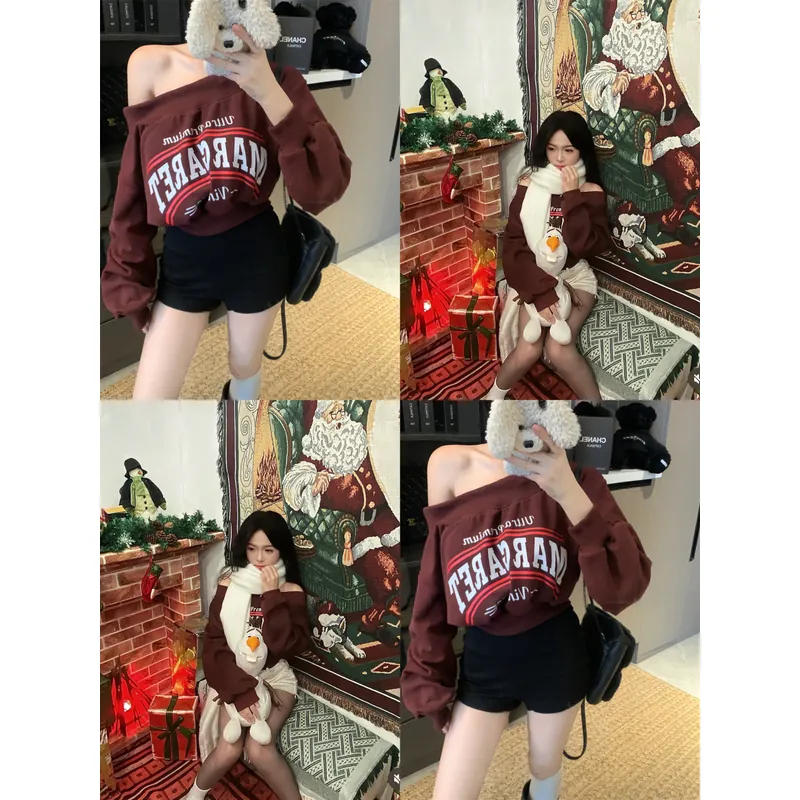 Áo trễ vai đỏ đô dễ thương  737727