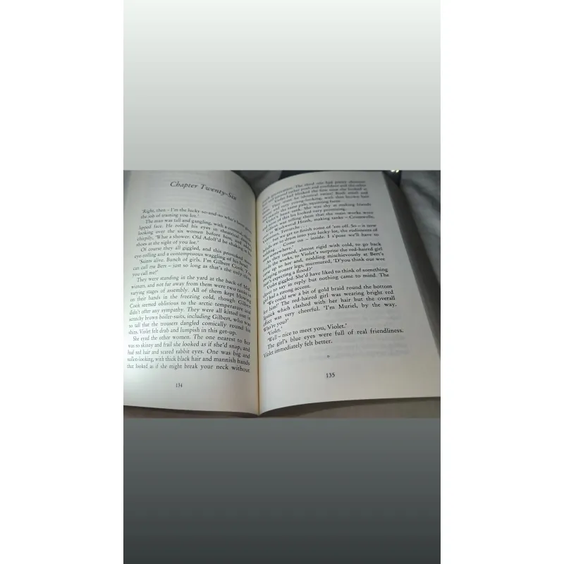 Historical / Family / Women’s Fiction – Family of Women | Annie Murray 754923