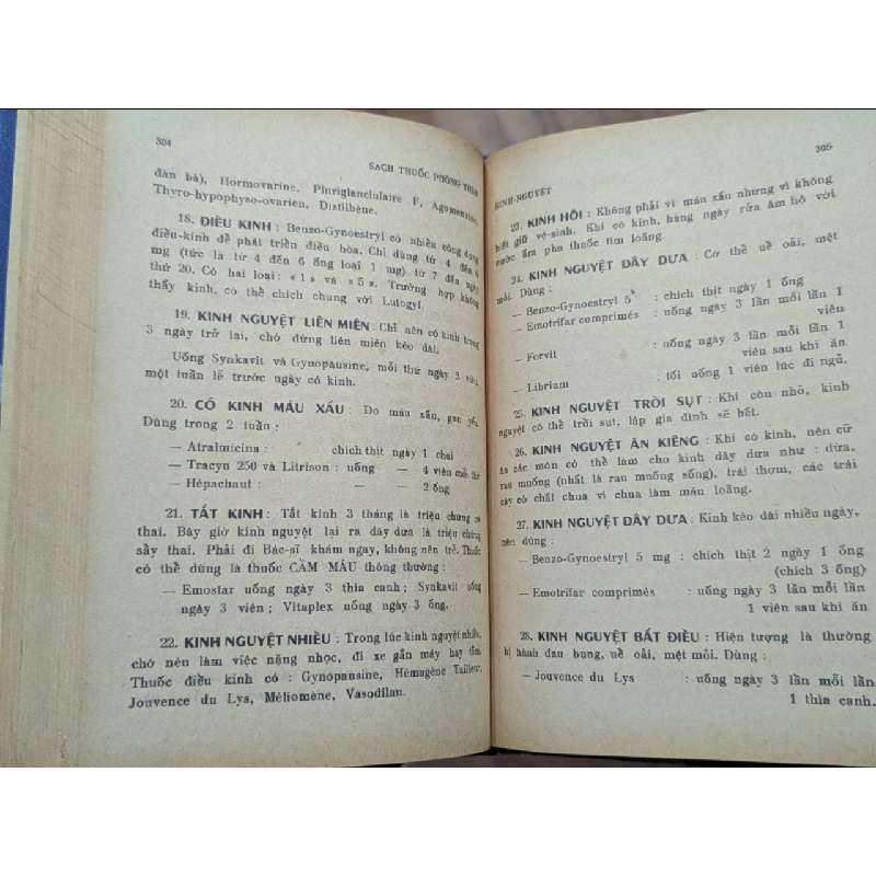 Sách thuốc phòng thân - Châu Giang Phạm Bá Chính & Võ Lang Đinh Phú Vũ (Sách đóng bìa, mất bìa trước) 352776