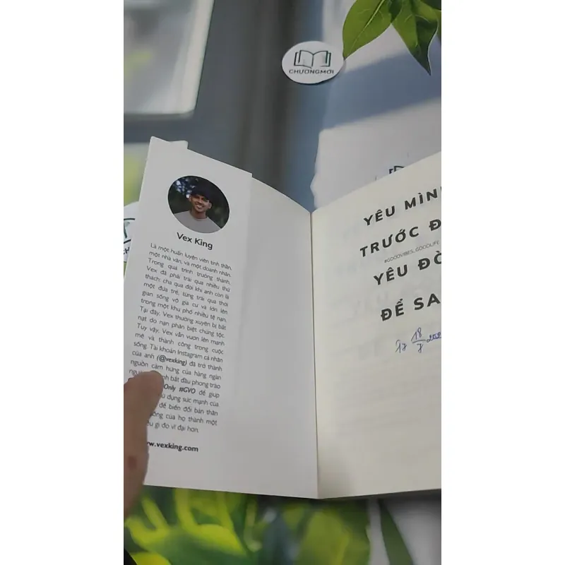 Yêu Mình Trước Đã, Yêu Đời Để Sau - Vex King 727351