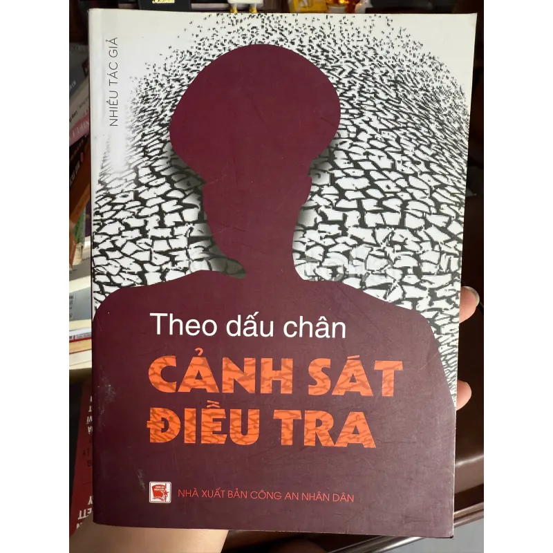 Theo dấu chân Cảnh sát điều tra 973002