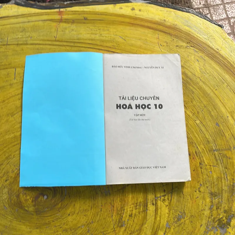 TÀI LIỆU CHUYÊN HOÁ 10,11,12 ba cuốn 937094