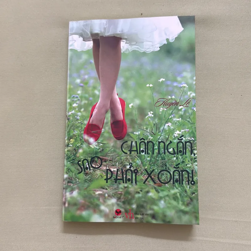 chân ngắn sao phải xoắn 596321