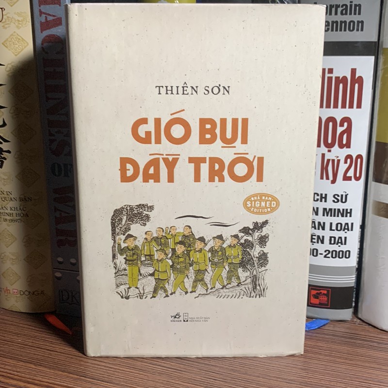 Gió Bụi Đầy Trời - Phiên Bản Bìa Cứng Kèm Chữ Ký Và Triện 160646