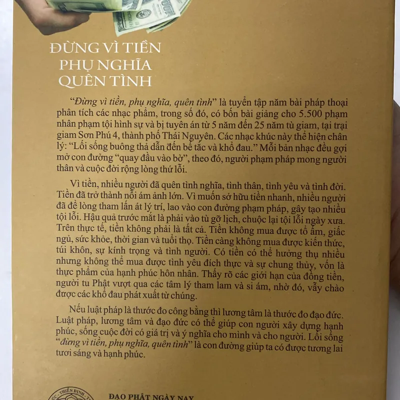 Đừng vì tiền phụ nghĩa quên tình-Thích Nhật Từ 603338