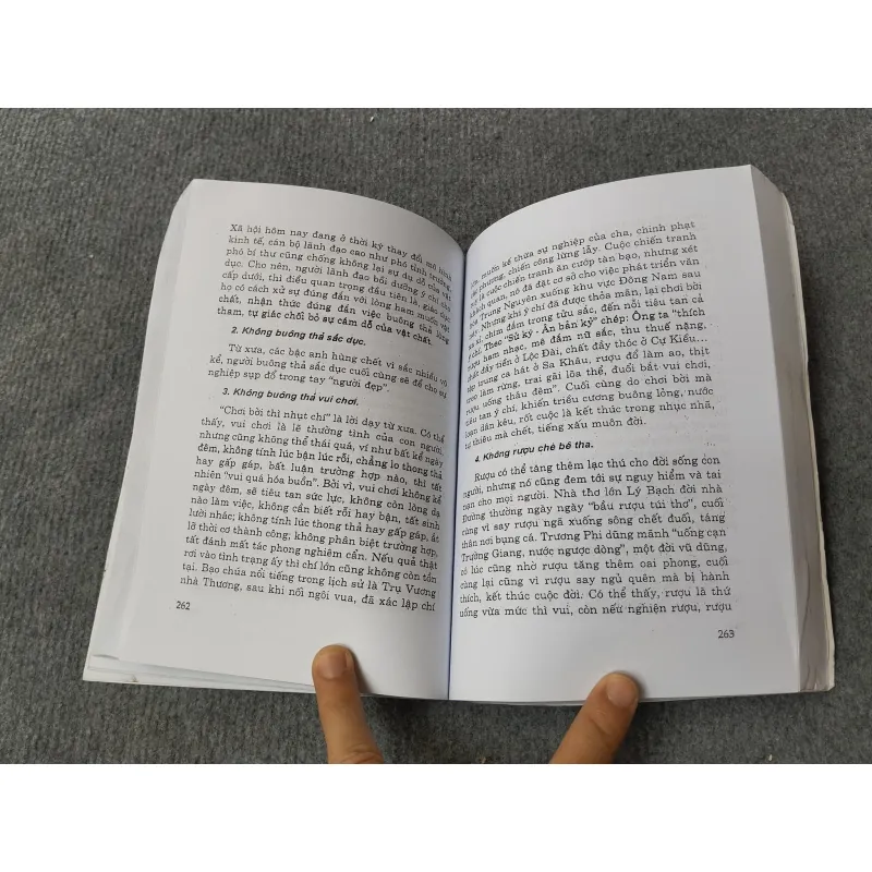 TUYỂN TẬP CAO XUÂN DỤC TẬP 1: NGƯỜI ĐỜI NÊN BIẾT (NHÂN THẾ TU TRI) 717941