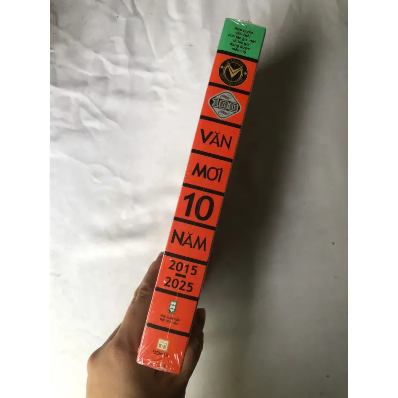 Văn mới 10 năm 2015 - 2025 | Nhiều tác giả 1019935