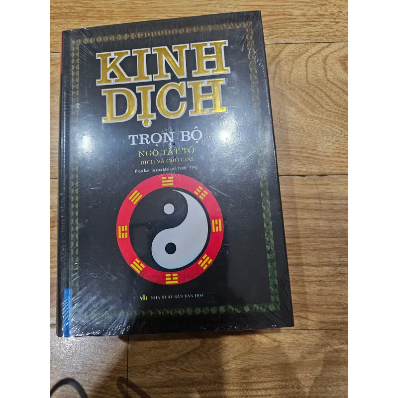 Kinh dịch trọn bộ (mới 100%, bìa cứng)
150k (bìa 215k) 1003714
