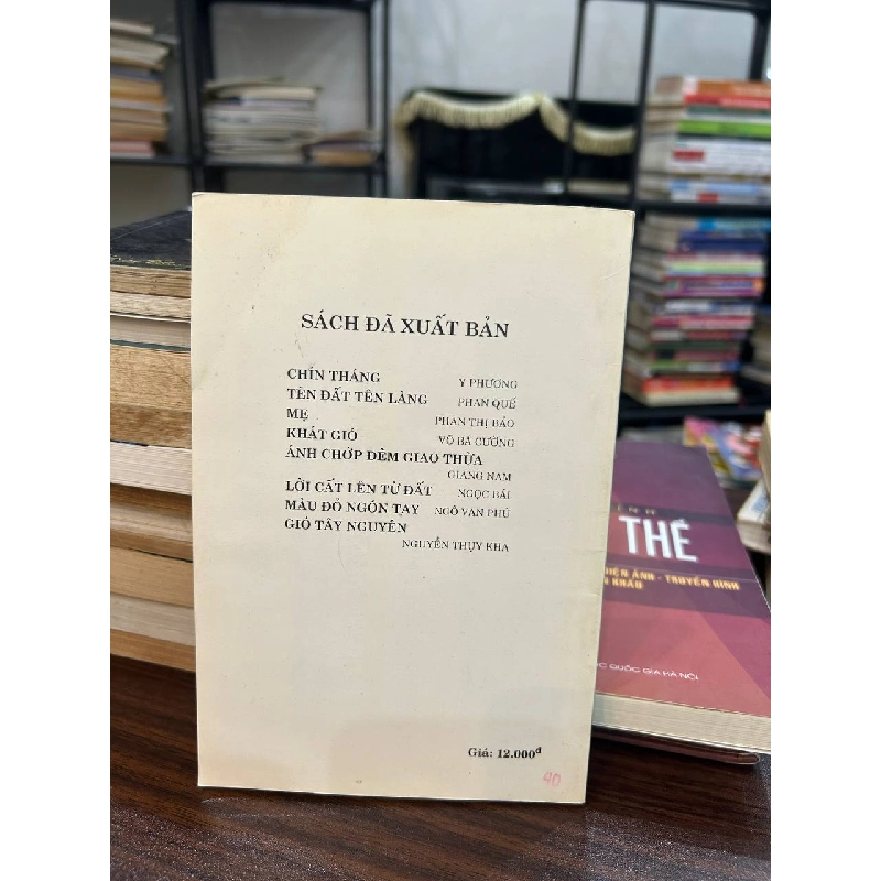 Bão táp đồng bằng - Hoàng Trung Thông 936713