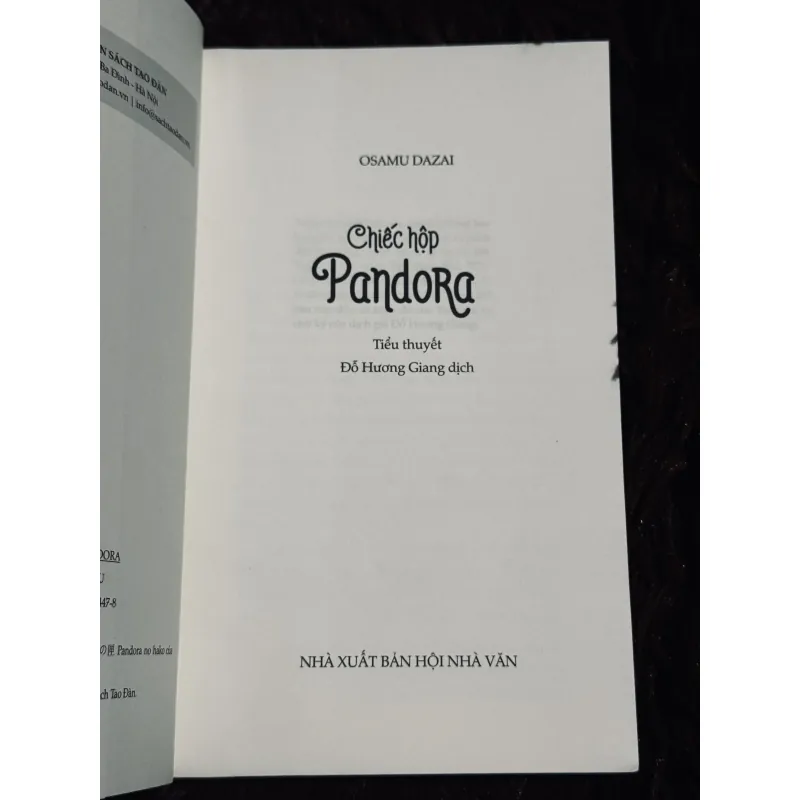 Chiếc hộp Pandora 932530