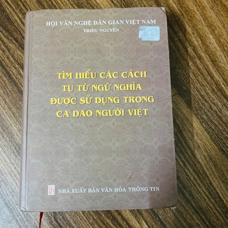 Tìm hiểu các cách tu từ ngữ nghĩa được sử dụng trong ca dao người Việt#HATRA 936401
