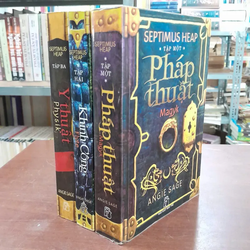 SEPTIMUS HEAP: PHÁP THUẬT, KHINH CÔNG, Y THUẬT - ANGIE SAGE ( HƯƠNG LAN DỊCH) 991631