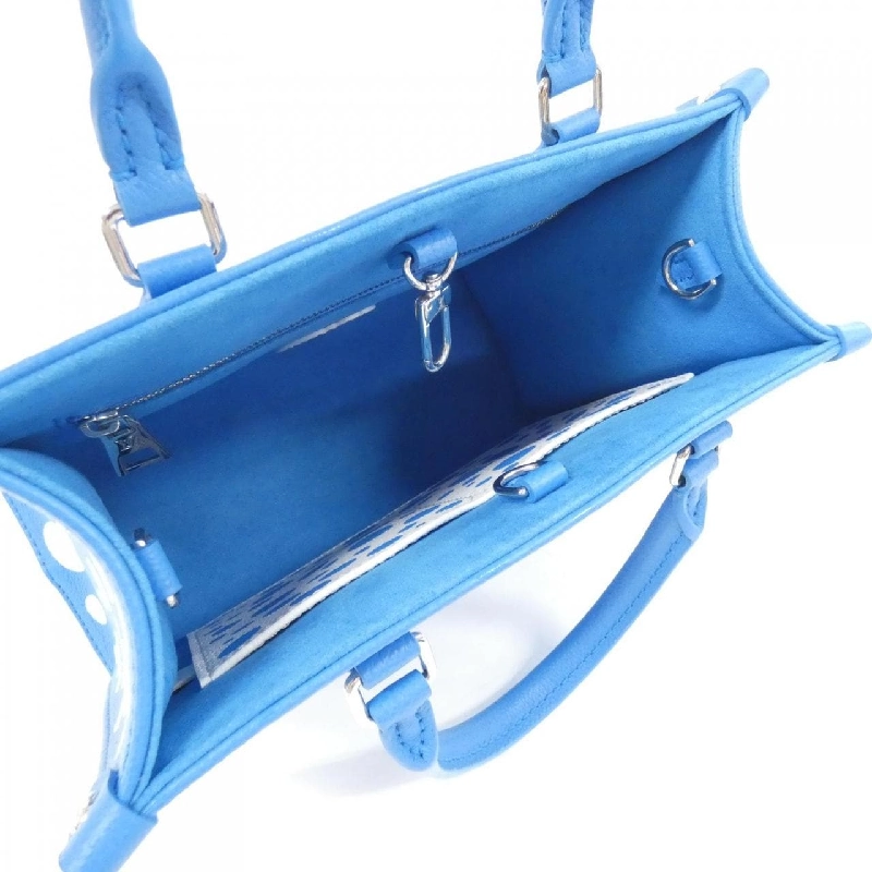 Túi xách Louis Vuitton Monogram Empreinte (LV X YK) OnTheGo PM M46424 619761