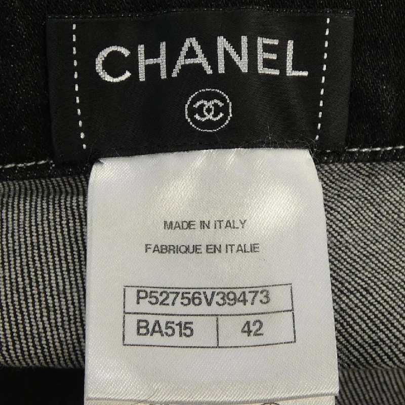 Chanel CHANEL P52756V39473 Jeans - Hàng hiệu Authentic 821482
