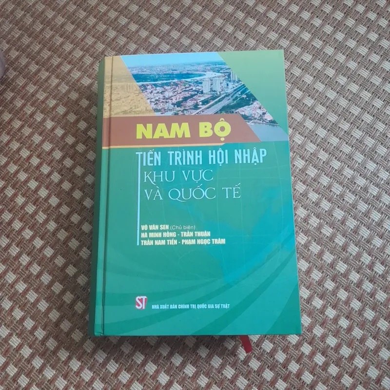 NAM BỘ TIẾN TRÌNH HỘI NHẬP KHU VỰC VÀ QUỐC TẾ 734401