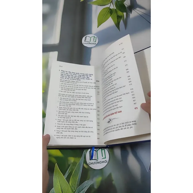 [MIỄN PHÍ BỌC SÁCH] Hải Quân Nhân Dân Việt Nam - Tài Trí, Dũng Cảm 990343