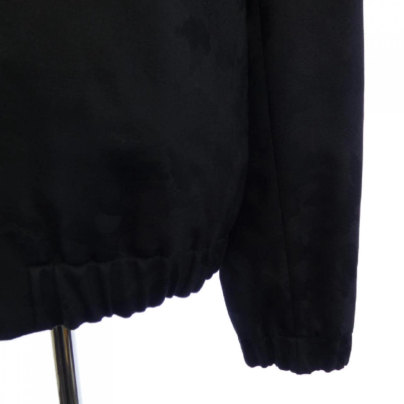 Áo khoác LOUIS VUITTON HJFB1WVHX - Hàng hiệu Authentic 890802