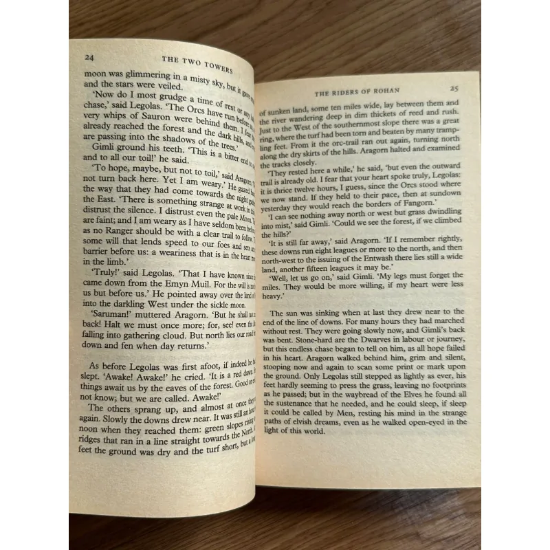 The Lord of the Rings: The Two Towers - J. R. R. Tolkien 787573