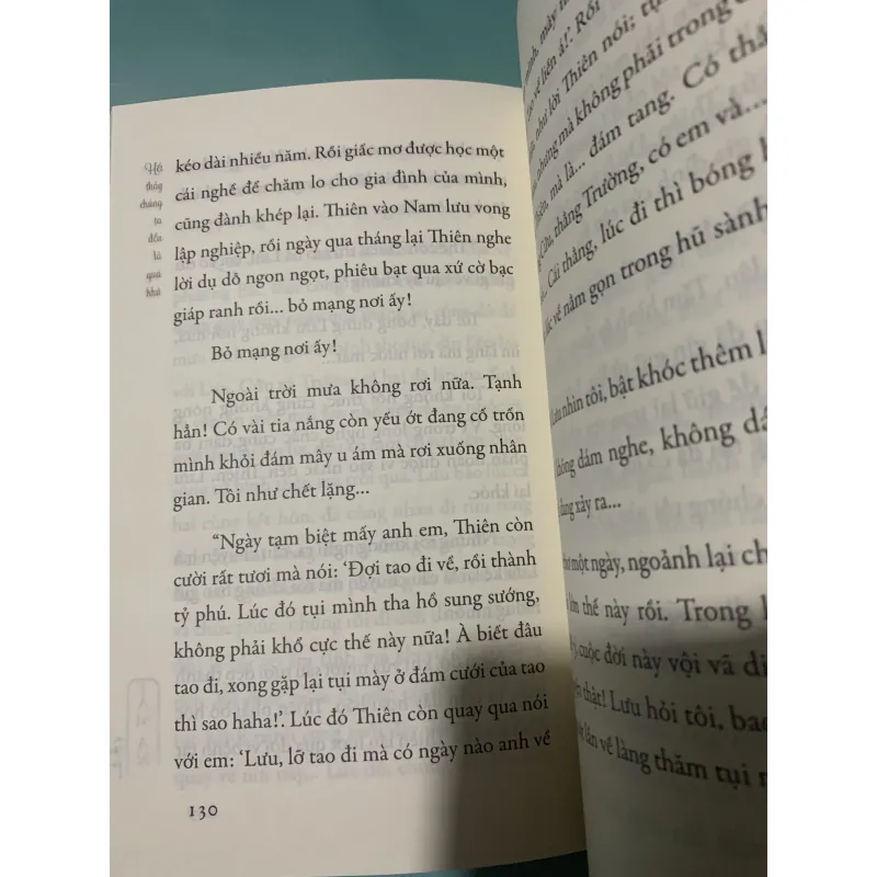 Hết thảy chúng ta đều là quá khứ 1017855