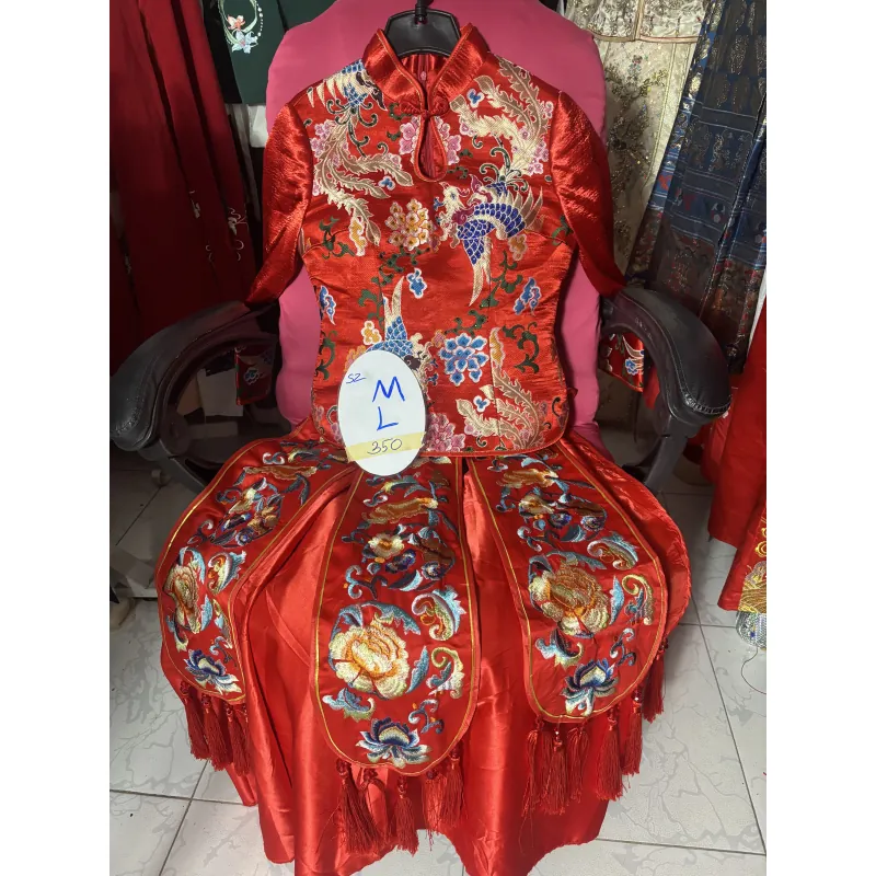 Hỷ phục , sét đỏ mặc Tết  789711