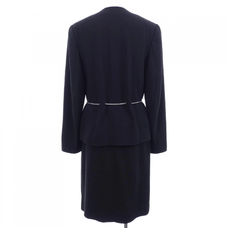 CHANEL P11169V06456 98P Suit - Hàng hiệu Authentic 827182