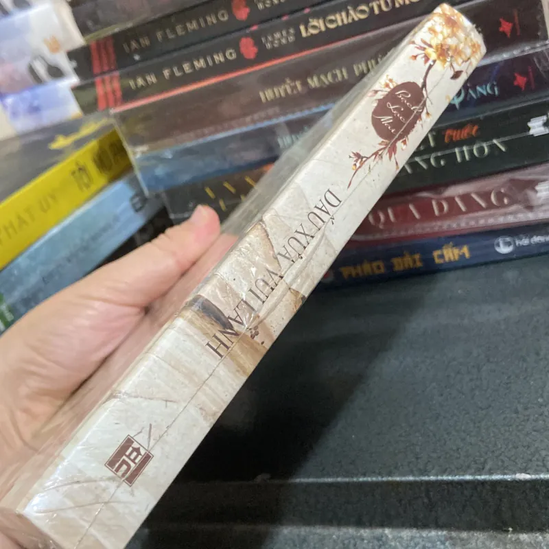 (Tản văn) - Dấu xưa an lành - Bạch Lạc Mai ( Bìa cứng ) 974147