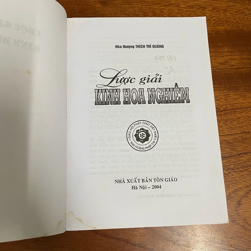 II Tựa sách: Lược Giải Kinh Hoa Nghiêm - HT. Thích Trí Quảng - PL. 2548. 2004 493434