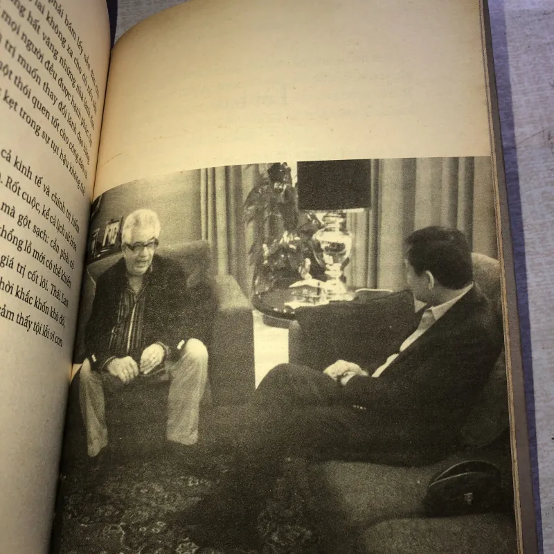 Đối thoại với Thaksin 786791