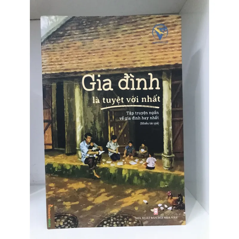 Gia đình là tuyệt vời nhất 705346