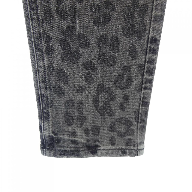 【Khuyến mãi】Quần jeans UPPER HIGHTS 652779